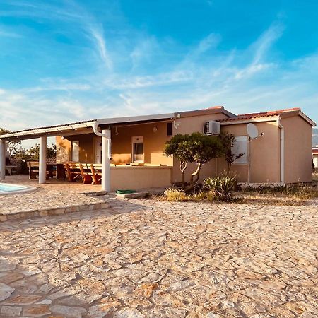 Beautiful Secluded Area Near Novalja Vacation House With Pool And Sea View Villa Lara Exterior foto