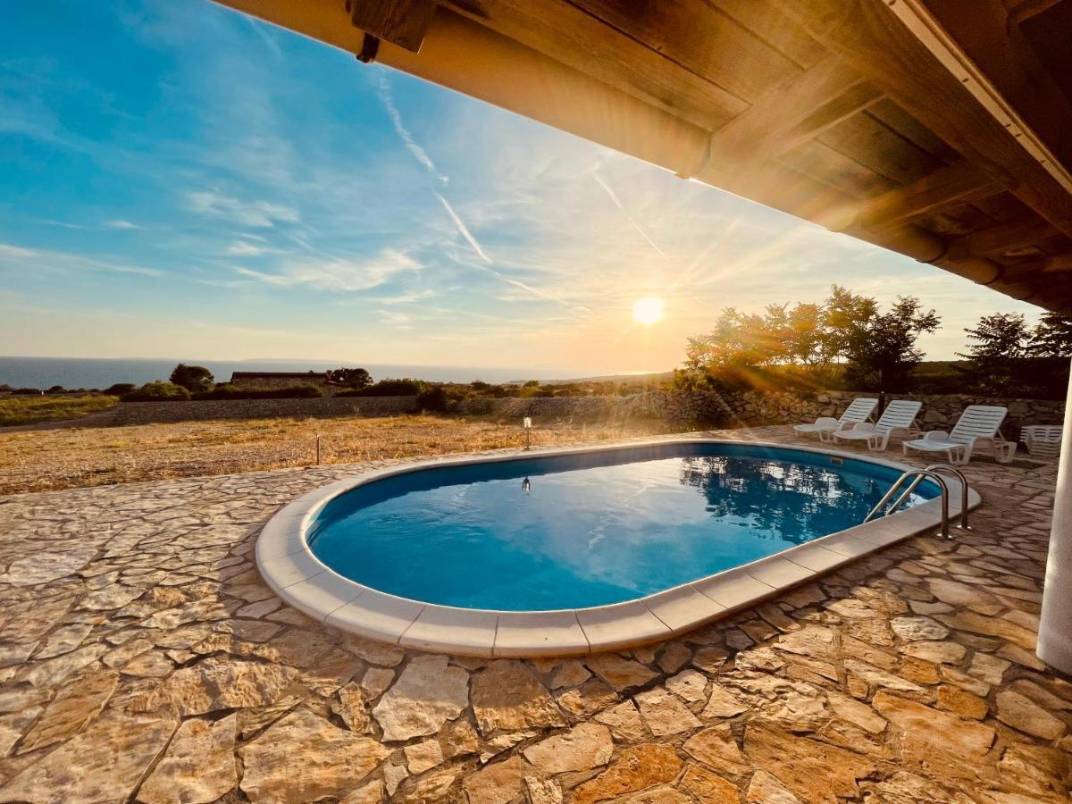 Beautiful Secluded Area Near Novalja Vacation House With Pool And Sea View Villa Lara Exterior foto
